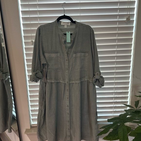 NWT-Anthropologie -Cloth and stone-Size-1X-Gray Button-Down Dress- - Picture 14 of 16